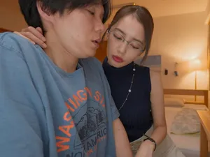 Chồng thất nghiệp để vợ ra đường bán dâm