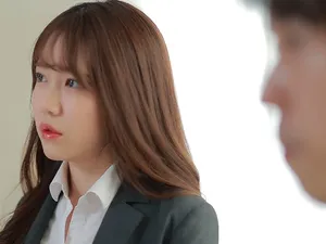 Bị bồ thờ ơ, nữ nhân viên qua đêm với anh quản lý